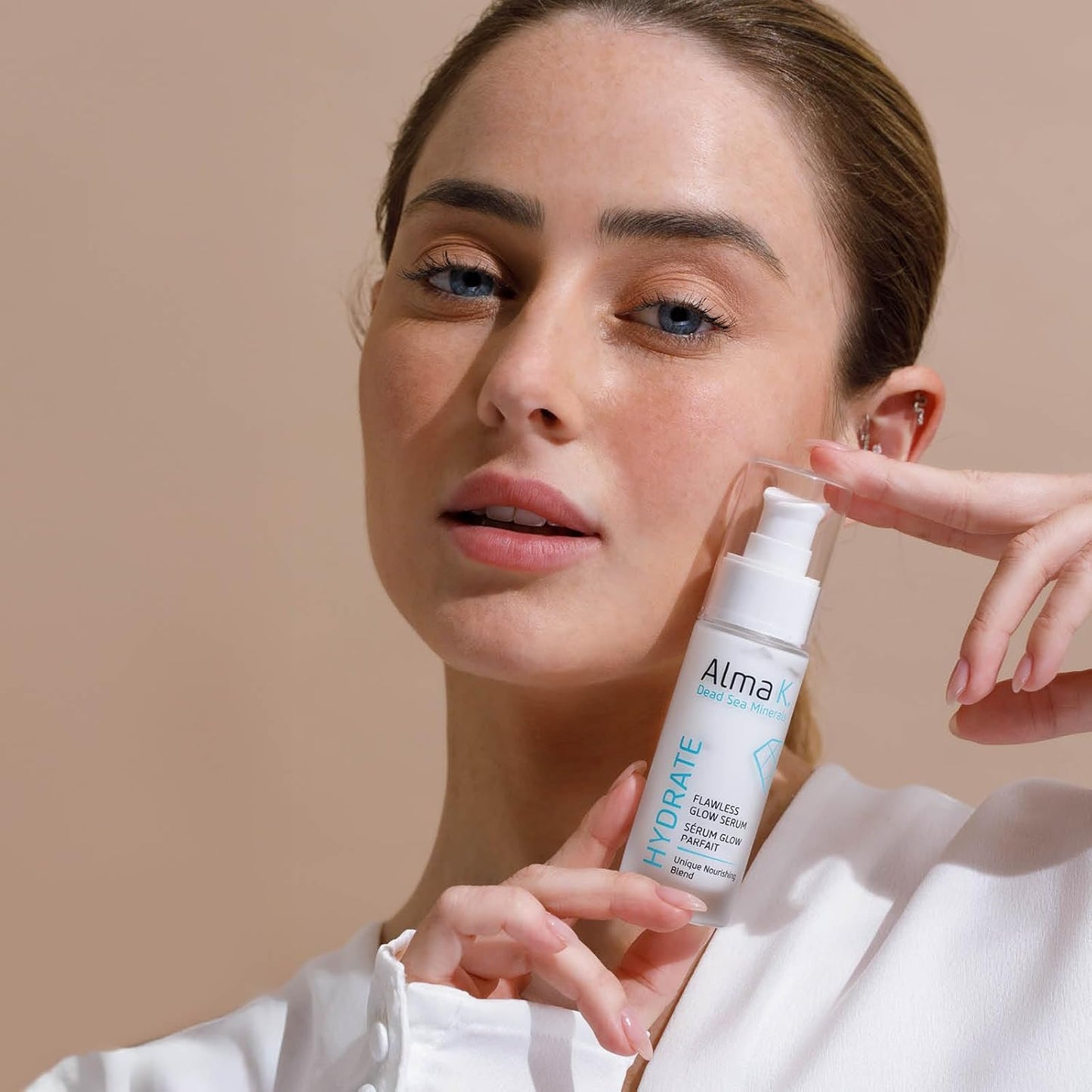 Flawless Glow Serum - Face Serum for Women - Skin Brightening Serum - Facial Serum with Aloe Vera - Hydrating Serum for Dry Skin - 1 Oz