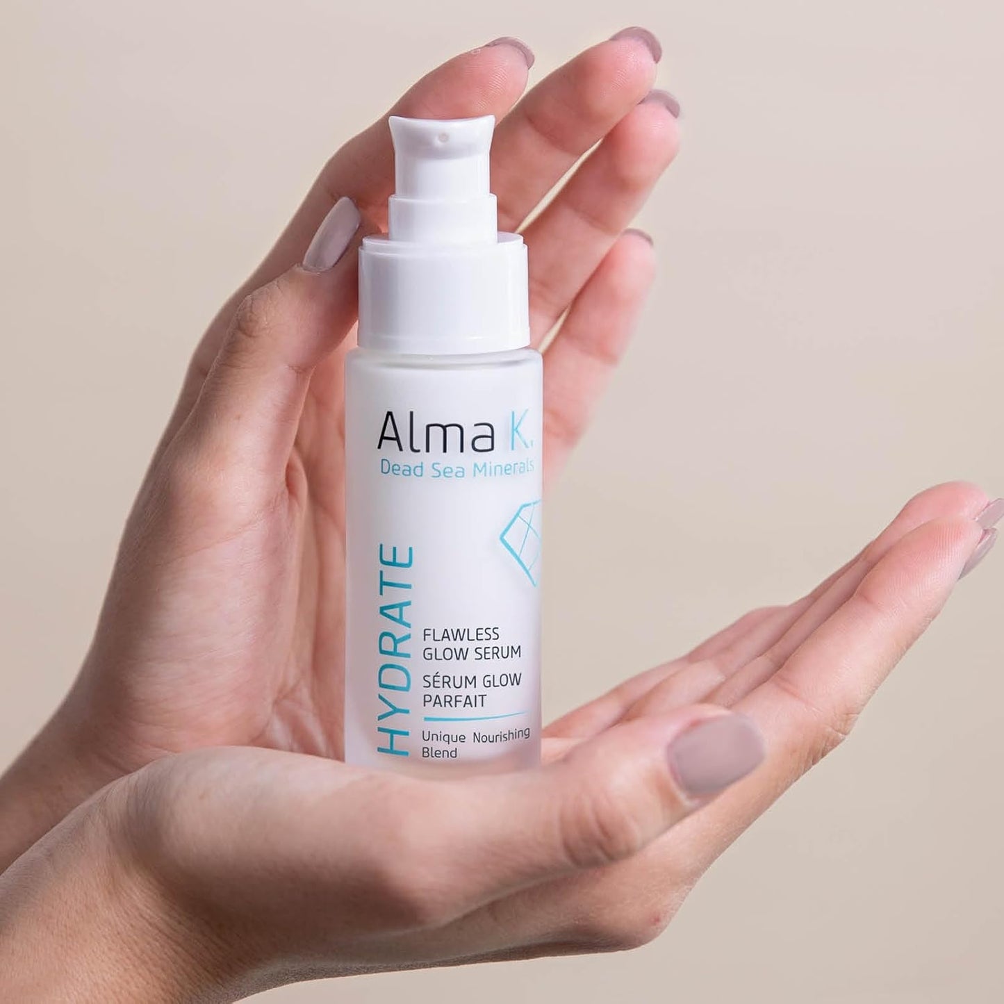 Flawless Glow Serum - Face Serum for Women - Skin Brightening Serum - Facial Serum with Aloe Vera - Hydrating Serum for Dry Skin - 1 Oz